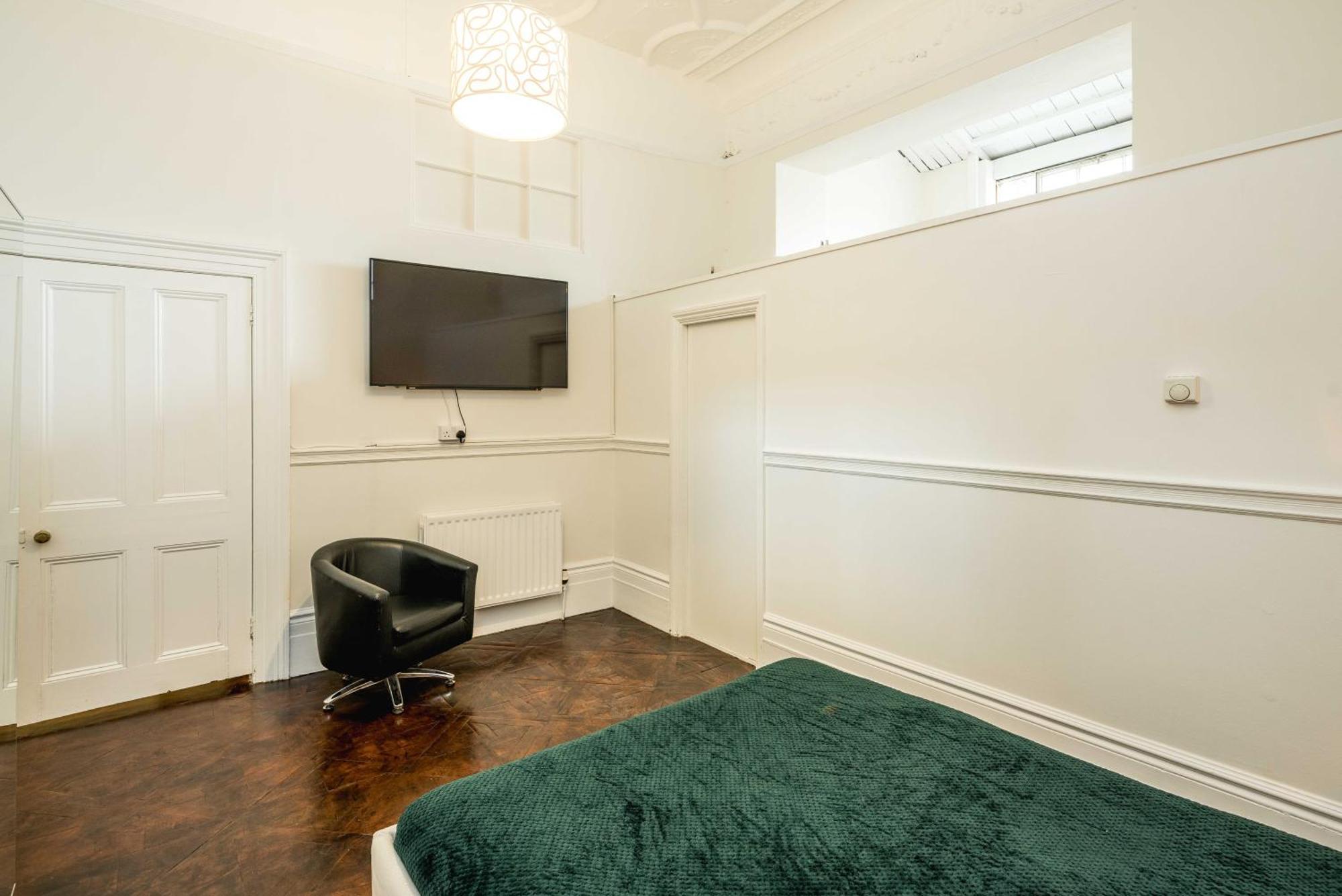Southken Palace Suites Лондон Екстериор снимка