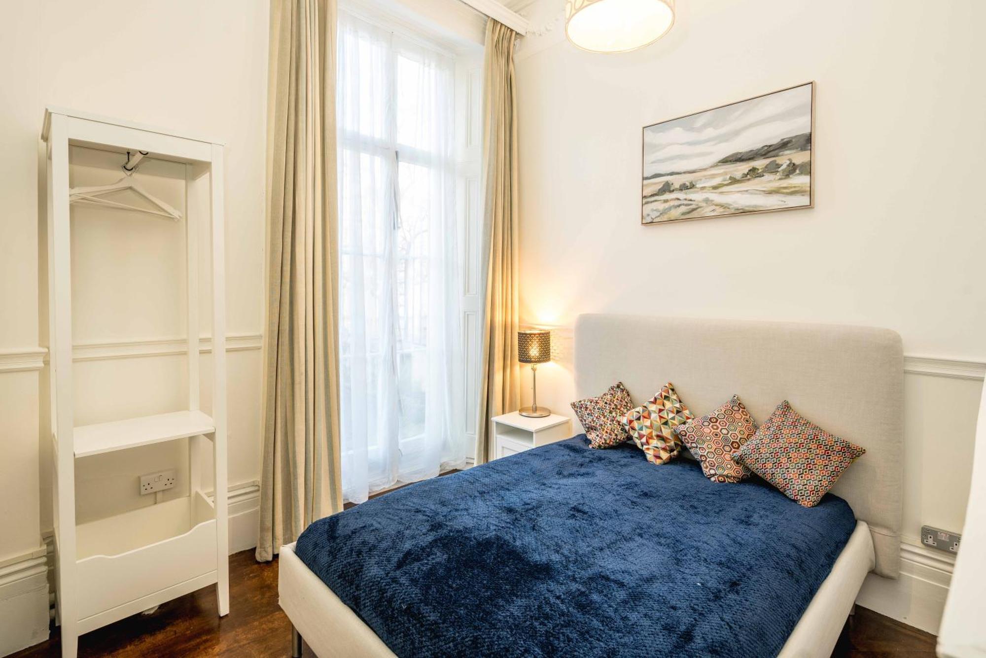 Southken Palace Suites Лондон Екстериор снимка